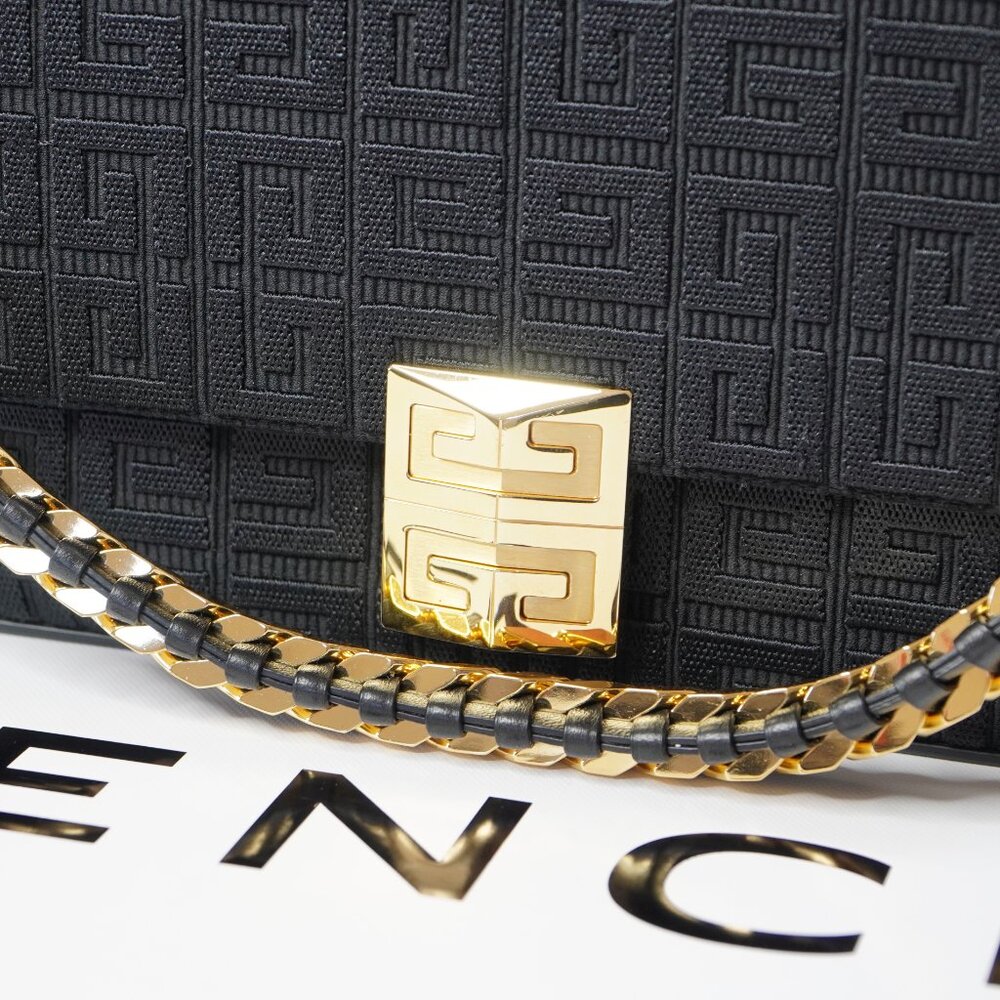 Givenchy Medium 4G Bag in 4G Embroidered Canvas with Chain - Picture 3 of 14
